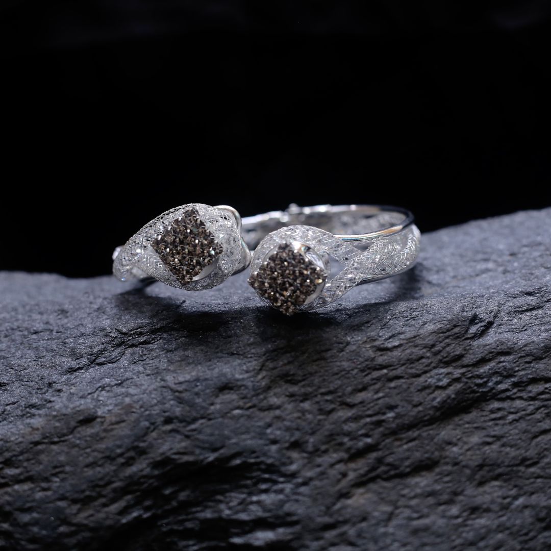 Premium White Karra Bangle 0951